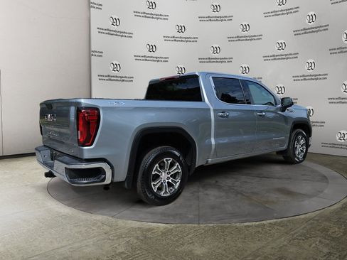 Used 2025 GMC Sierra 1500 SLT image 5