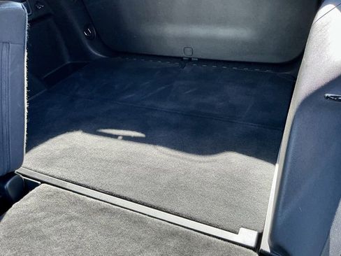 Used 2022 GMC Terrain SLT w/ Infotainment Package II image 27