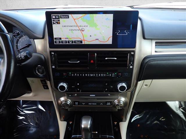 Used 2020 Lexus GX 460 Luxury w/ Accessory Package AWD/4WD image 18