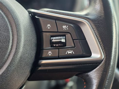 Used 2019 Subaru Crosstrek 2.0i Premium w/ Eyesight System image 33