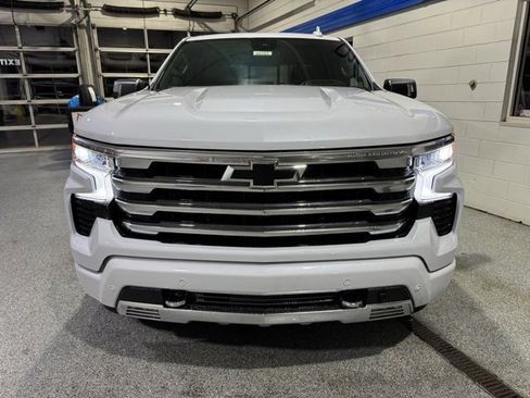 New 2026 Chevrolet Silverado 1500 High Country w/ High Country Premium Package image 3