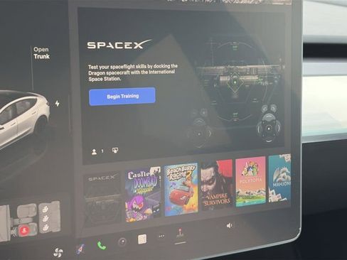 Used 2023 Tesla Model 3 Performance image 21