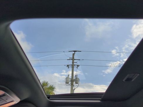 Used 2021 Jeep Grand Cherokee Limited image 20