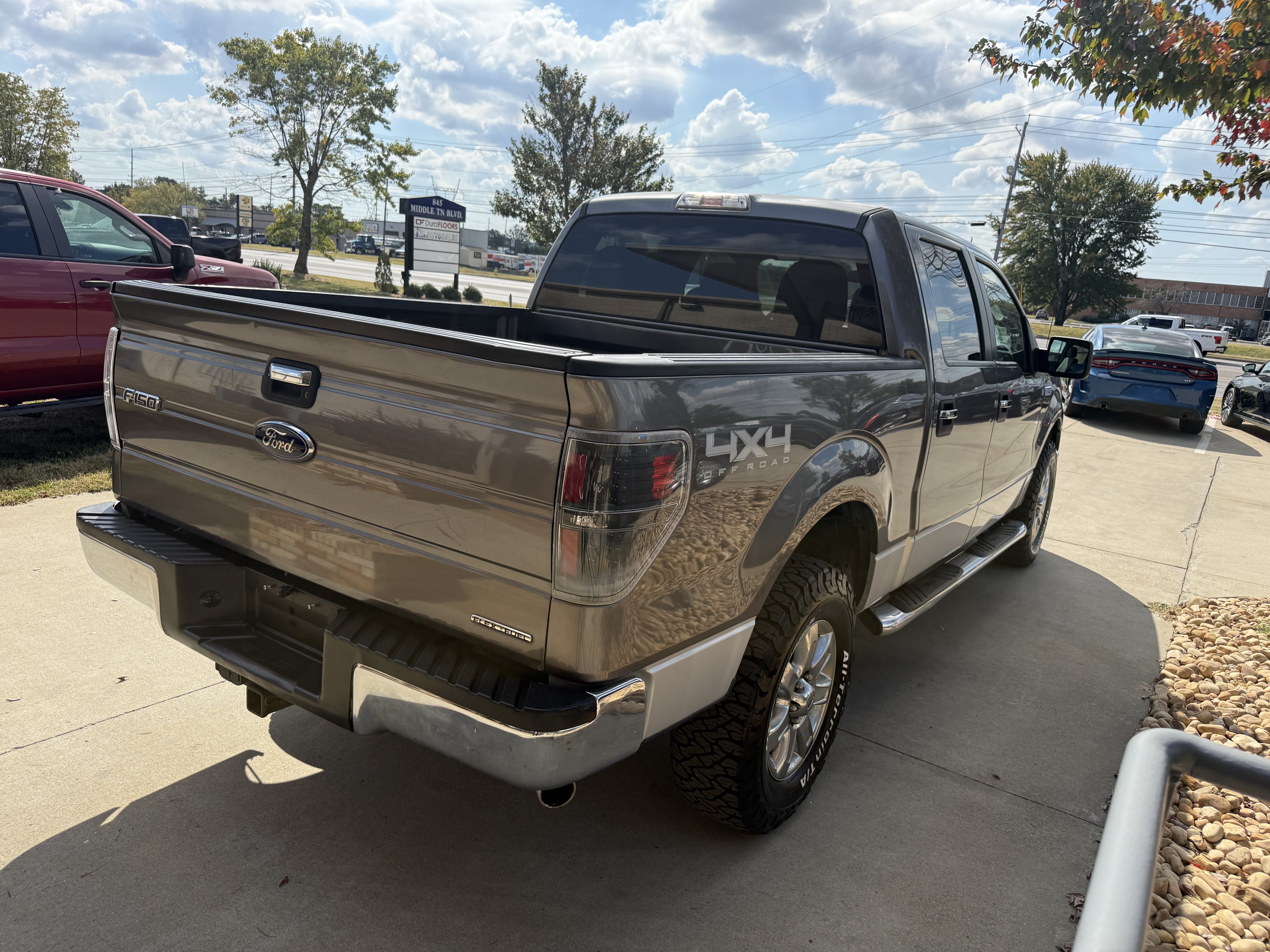 Used 2013 Ford F150 XLT w/ XLT Chrome Pkg AWD/4WD image 6