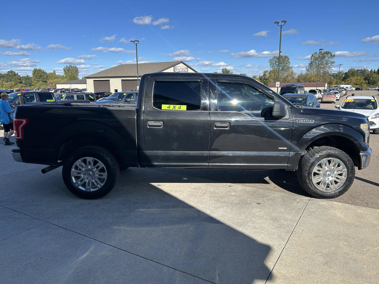 Used 2015 Ford F150 XLT w/ Trailer Tow Package AWD/4WD image 4