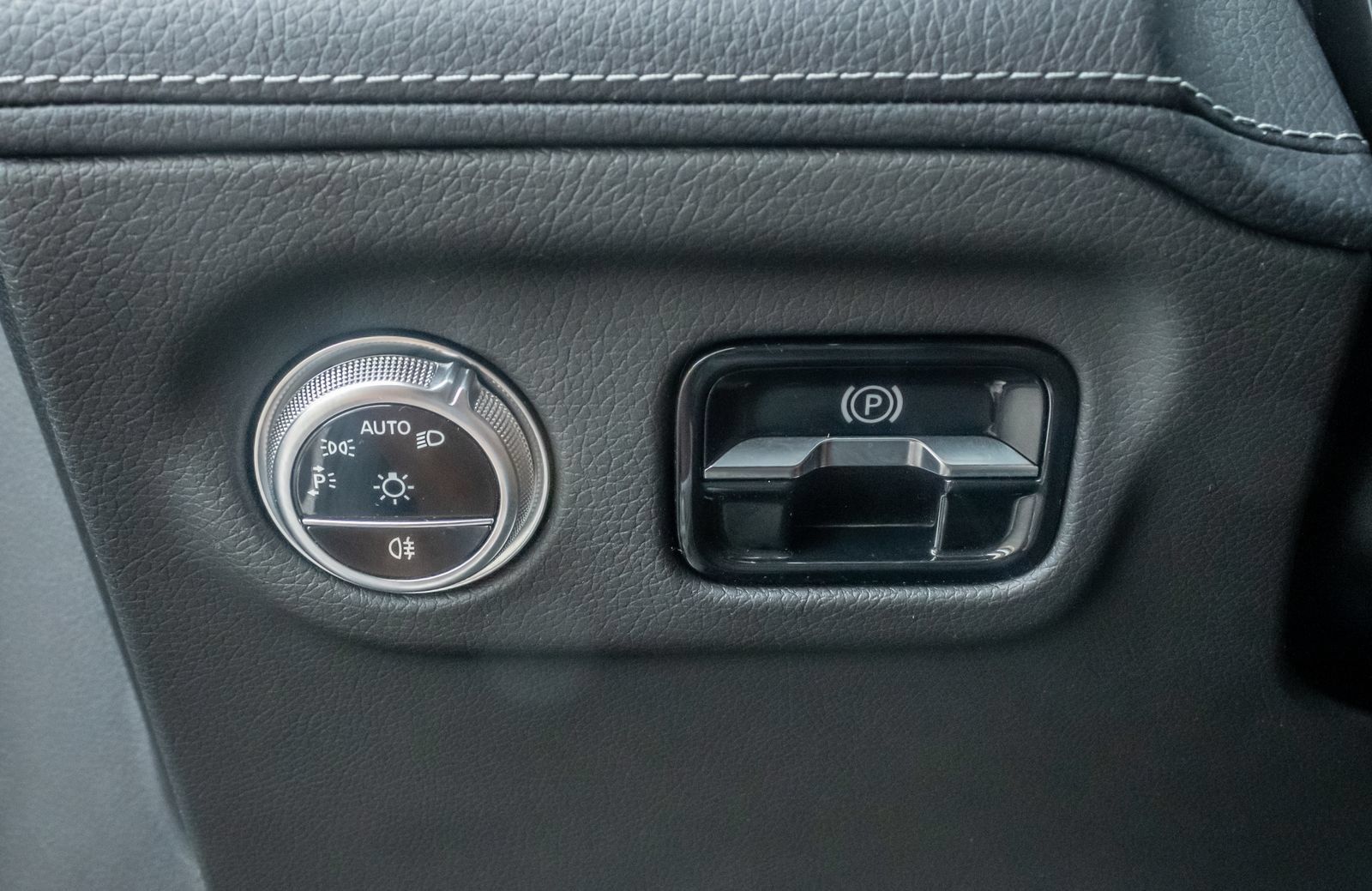 Used 2023 Mercedes-Benz EQS 450+ 4MATIC Sedan image 18