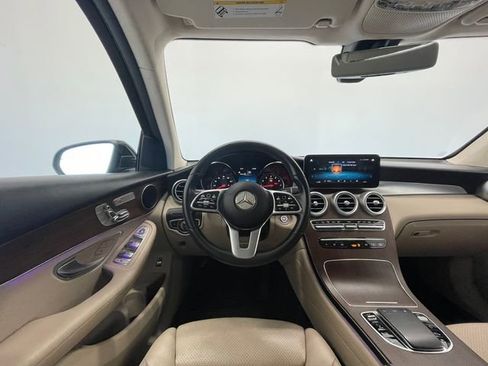 Used 2021 Mercedes-Benz GLC 300 GLC 300 image 21