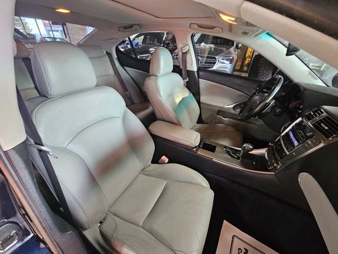 Used 2006 Lexus IS 250 4D Sedan image 11