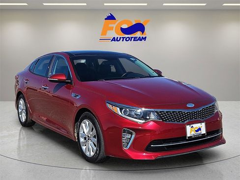 Used 2018 Kia Optima S w/ Panoramic Sunroof Package image 7