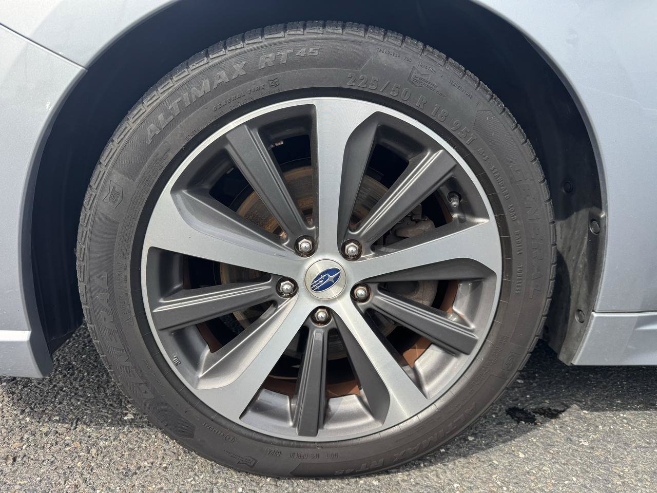 Used 2018 Subaru Legacy 3.6R Limited AWD/4WD image 22