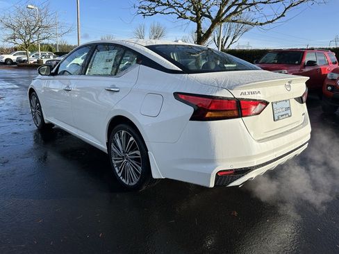 Used 2025 Nissan Altima 2.5 SL image 7