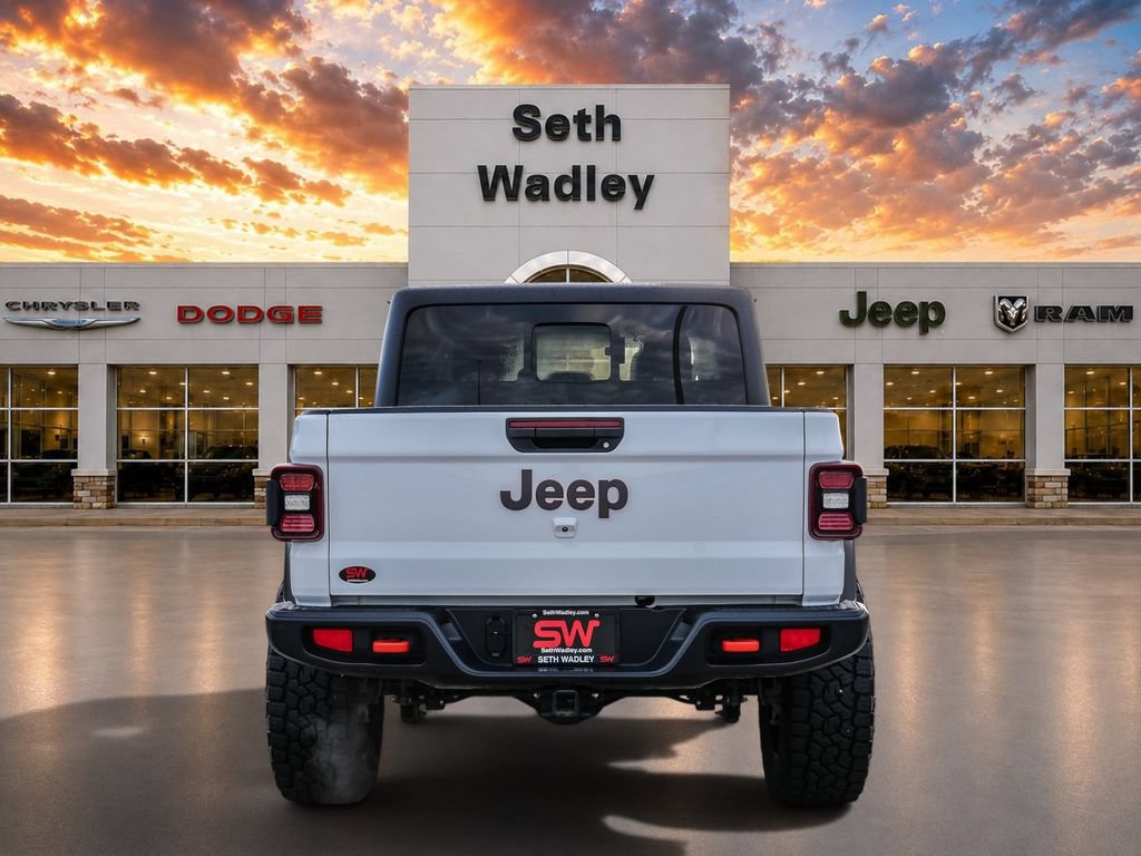 Used 2021 Jeep Gladiator Mojave AWD/4WD image 6