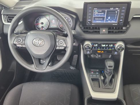 Used 2021 Toyota RAV4 XLE w/ Convenience Package FWD image 25