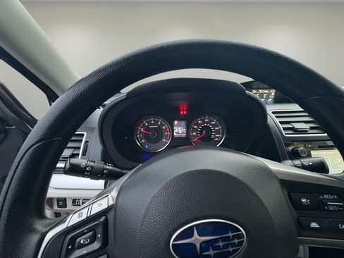 Used 2016 Subaru Forester 2.5i Premium image 12