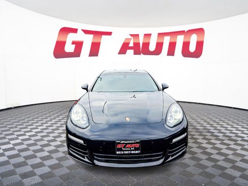 Used 2014 Porsche Panamera 4S image 2