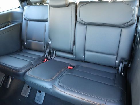 New 2026 Ford Expedition Tremor image 16