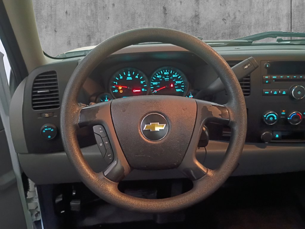 Used 2010 Chevrolet Silverado 1500 W/T RWD image 12