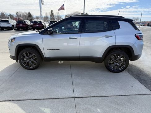 New 2026 Jeep Compass Limited AWD/4WD image 5