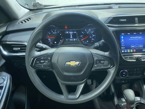 Used 2023 Chevrolet TrailBlazer LT w/ Convenience Package FWD image 15