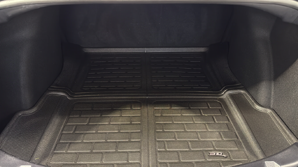 Used 2023 Tesla Model 3 Standard Range RWD image 7