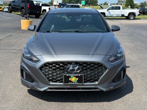 Used 2018 Hyundai Sonata Limited FWD image 3