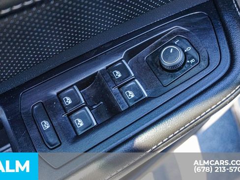 Used 2024 Volkswagen Atlas Cross Sport SE image 49