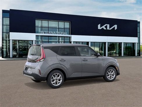 New 2025 Kia Soul S image 6