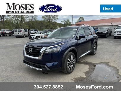 Used 2025 Nissan Pathfinder Platinum w/ Cargo Package
