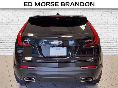 Certified 2023 Cadillac XT4 Luxury w/ Cold Weather Package image 4