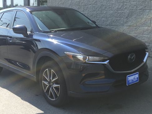 Used 2018 MAZDA CX-5 Touring w/ Preferred Equipment Package AWD/4WD image 1