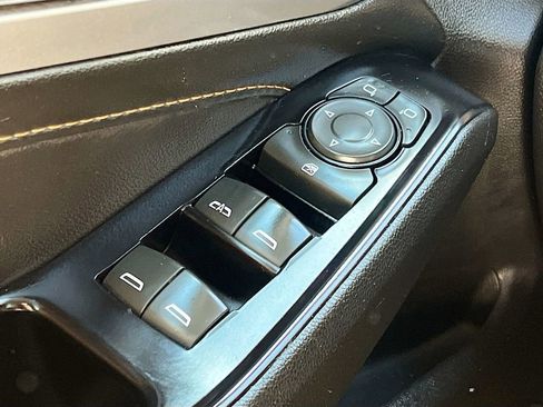 Used 2019 Chevrolet Traverse LT AWD/4WD image 17