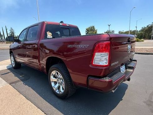 Used 2022 RAM 1500 Big Horn AWD/4WD image 6