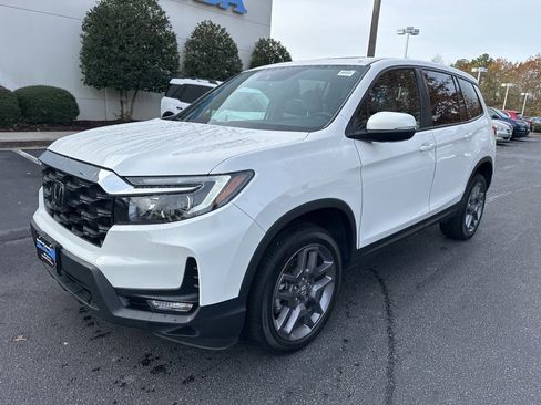 Certified 2023 Honda Passport EX-L image 7