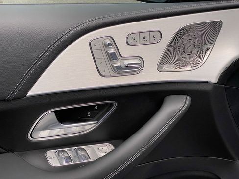 New 2025 Mercedes-Benz GLE 53 AMG 4MATIC Coupe image 17