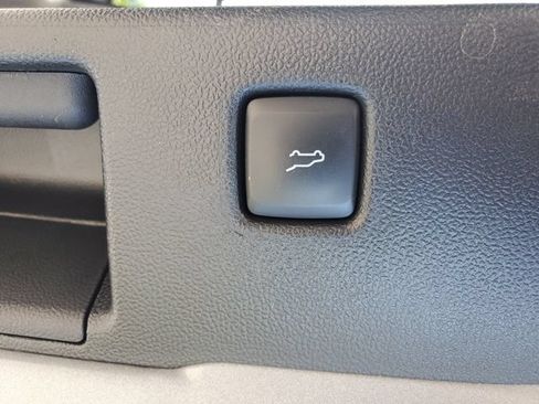 Used 2023 Ford Escape ST-Line AWD/4WD image 16