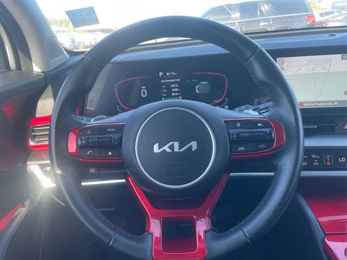 Used 2025 Kia Sportage EX AWD/4WD image 14