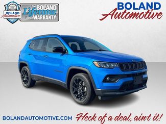 Used 2025 Jeep Compass Latitude w/ Altitude Special Edition video 1