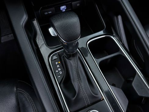 Used 2022 Kia Telluride LX image 23