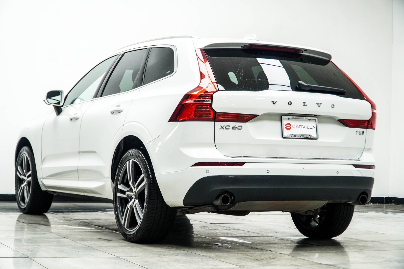 Used 2020 Volvo XC60 T5 Momentum w/ Protection Package Premier AWD/4WD image 12