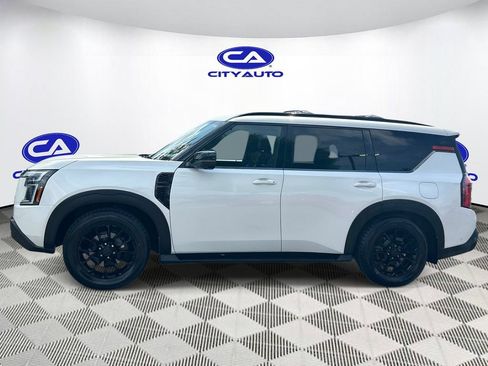 Used 2025 Nissan Armada PRO-4X w/ Pro-4X Premium Package AWD/4WD image 8