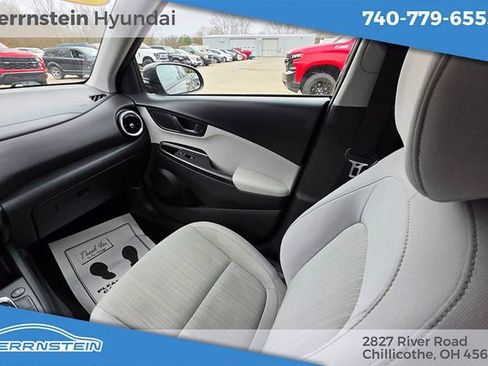 Used 2023 Hyundai Kona SEL w/ Cargo Package AWD/4WD image 11
