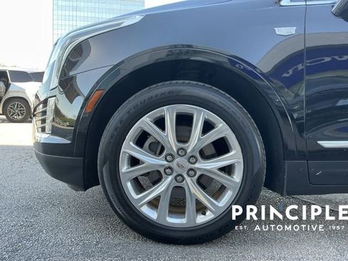 Used 2017 Cadillac XT5 Luxury w/ Driver Awareness Package image 6