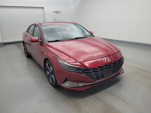 Used 2021 Hyundai Elantra Limited FWD image 13