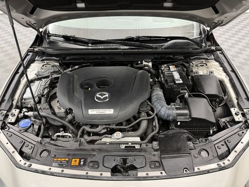 Used 2022 MAZDA MAZDA3 s image 27