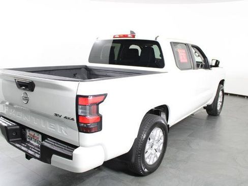 Certified 2023 Nissan Frontier SV w/ Tow Package AWD/4WD image 4