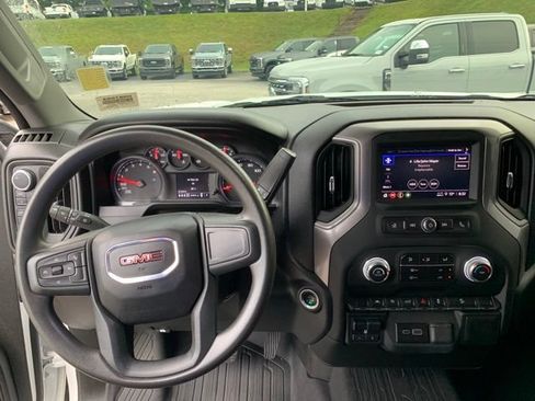 Used 2024 GMC Sierra 1500 Pro w/ Pro Value Package AWD/4WD image 25