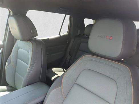 Used 2026 GMC Terrain AT4 w/ Technology Package II AWD/4WD image 16