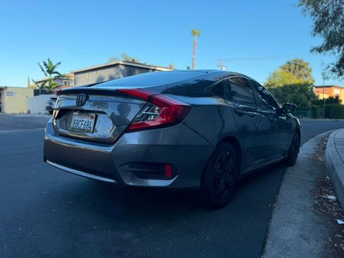 Used 2017 Honda Civic LX image 4