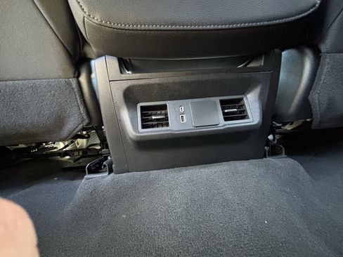 Used 2025 Chevrolet Silverado 1500 Custom AWD/4WD image 40