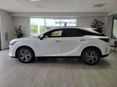 Certified 2024 Lexus RX 350 Premium w/ Convenience Package FWD image 2